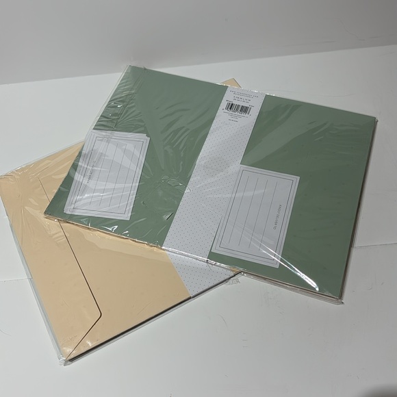 Sugar Paper Assorted Colors Mailing Envelopes Set of 2 - Picture 15 of 15